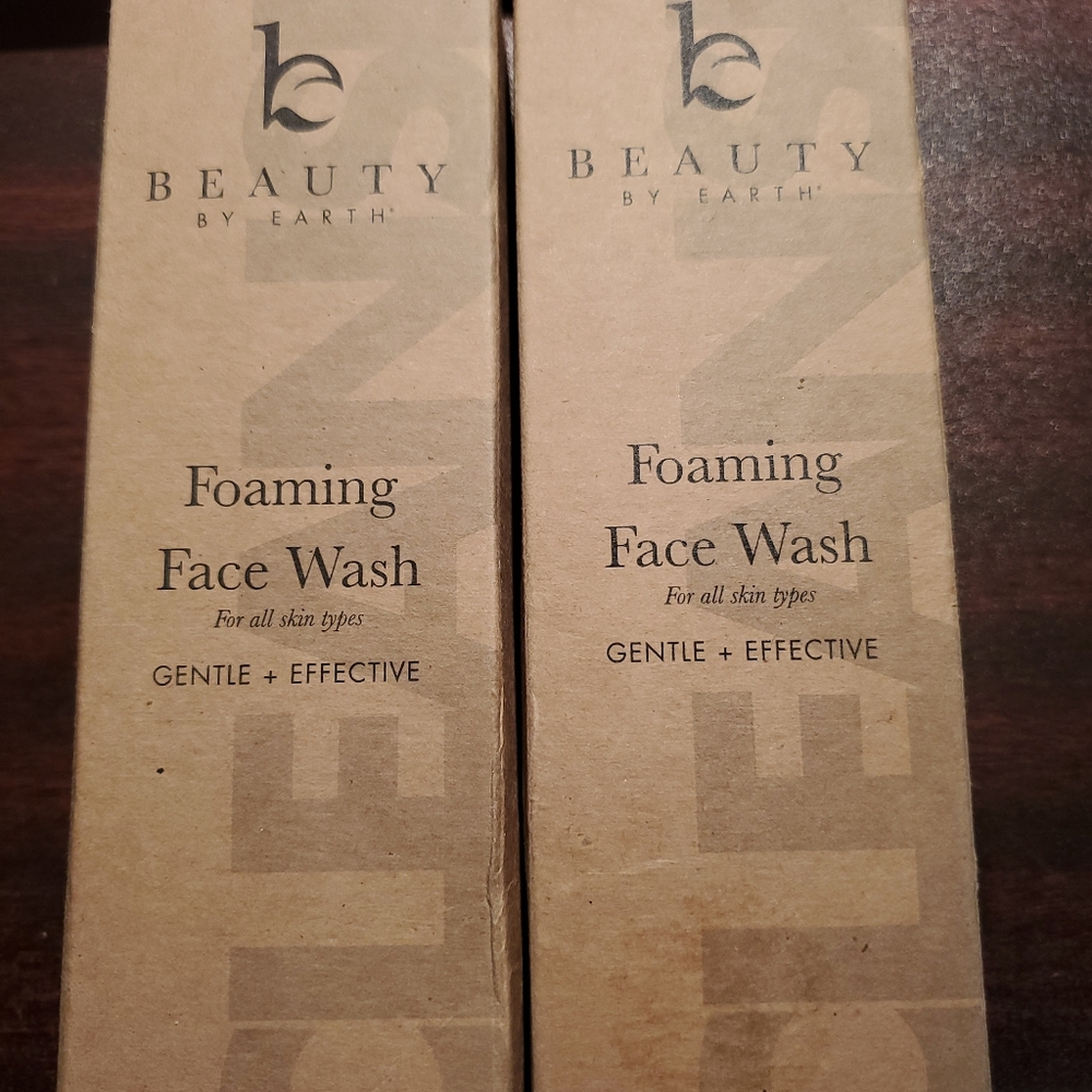 Beauty by Earth foaming face wash